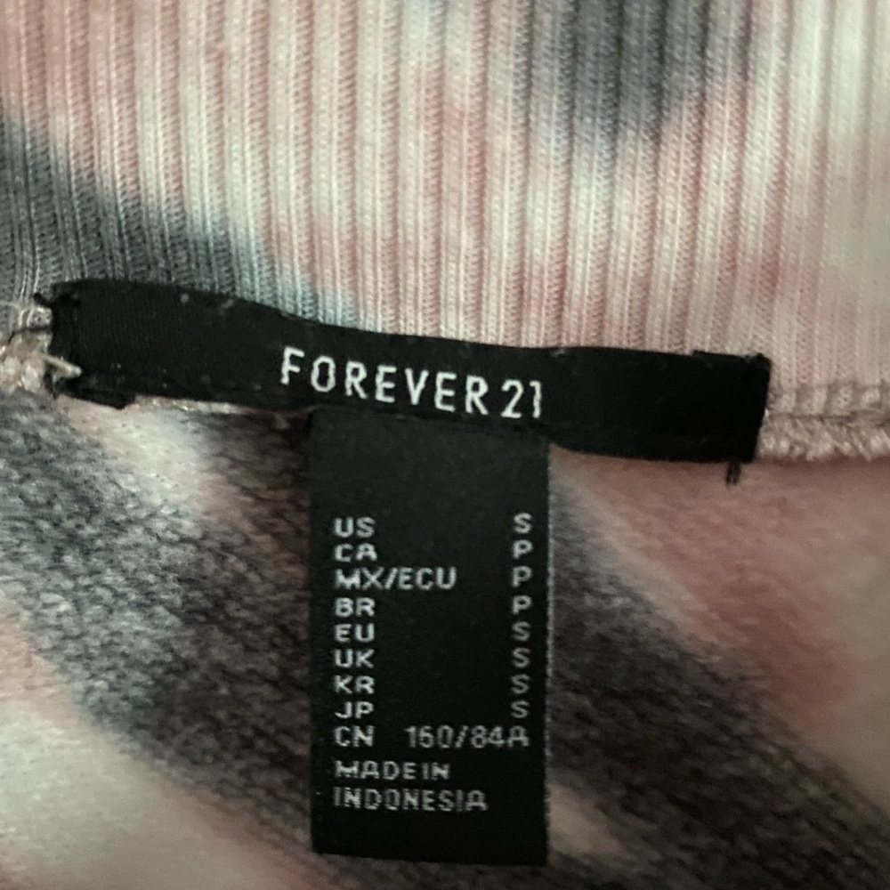 Sweater - Picture 2 of 2